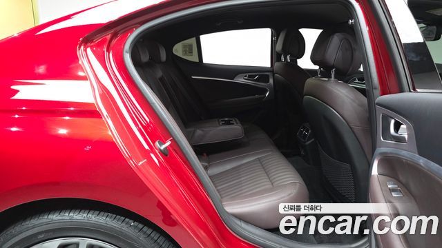 Genesis G70 2023 — photo 17