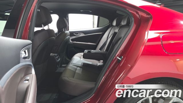 Genesis G70 2023 — photo 18