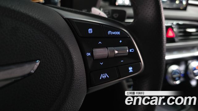 Genesis G70 2023 — photo 23