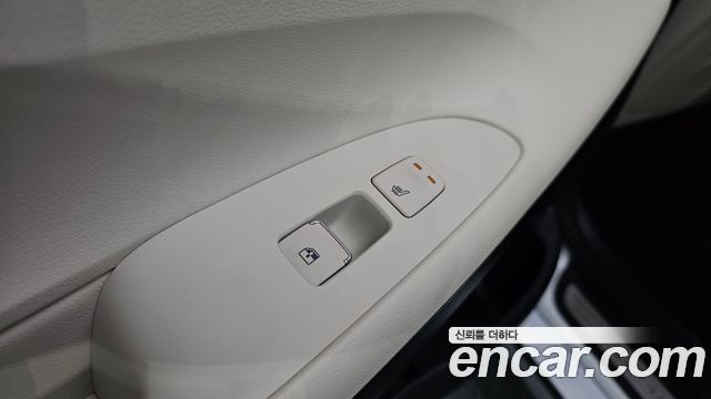 Hyundai Grandeur 2023 — photo 25