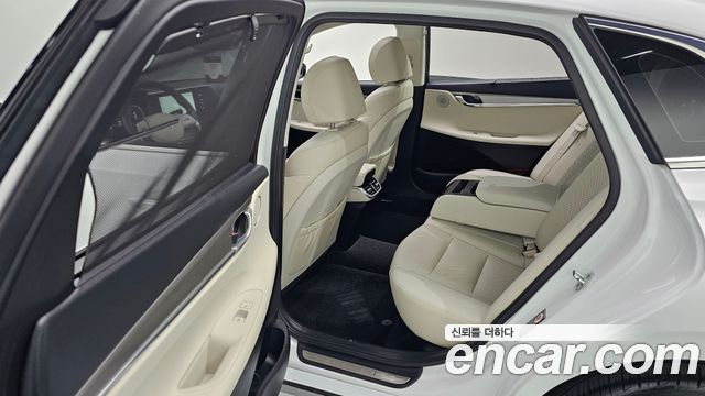 Hyundai Grandeur 2023 — photo 27