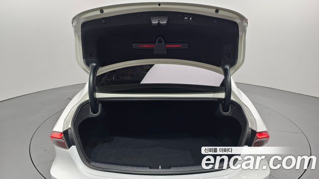 Hyundai Grandeur 2023 — photo 31