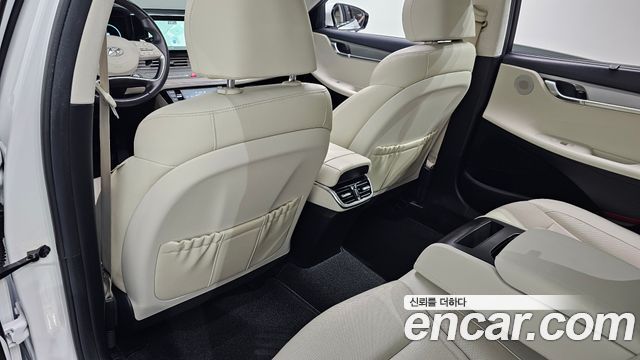 Hyundai Grandeur 2023 — photo 32
