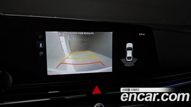 Hyundai AVANTE 2021 — photo 15