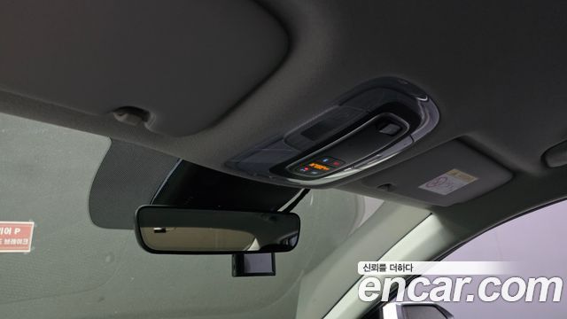 Hyundai AVANTE 2021 — photo 17