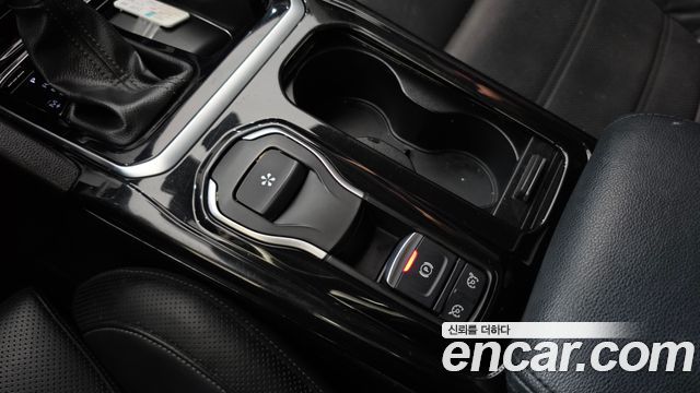 Renault Korea SM6 2016 — photo 21