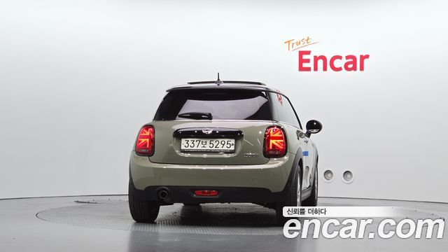 Mini Cooper 2019 — photo 4