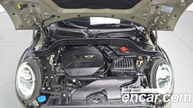 Mini Cooper 2019 — photo 6