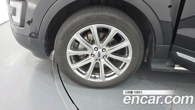 Ford Explorer 2017 — photo 5