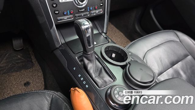Ford Explorer 2017 — photo 12
