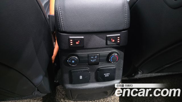 Ford Explorer 2017 — photo 25