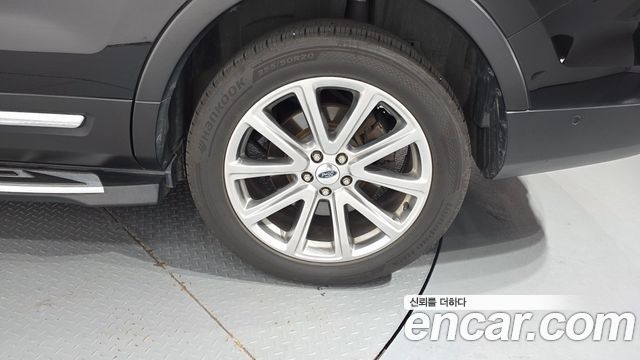 Ford Explorer 2017 — photo 7