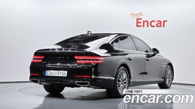 Genesis G80 2022 — photo 2