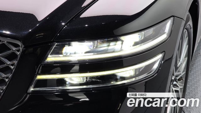 Genesis G80 2022 — photo 8