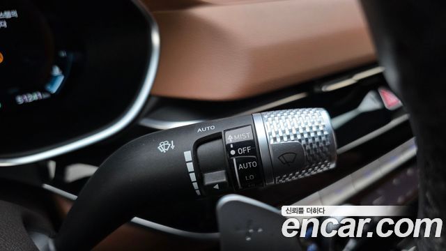 Genesis G80 2022 — photo 27