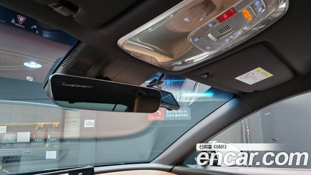 Genesis G80 2022 — photo 32