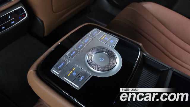 Genesis G80 2022 — photo 33
