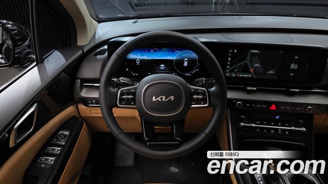 Kia Canival 2023 — photo 19