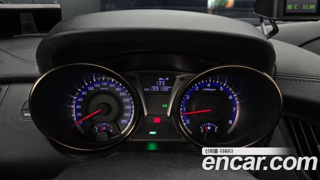 Hyundai Genesis 2012 — photo 8
