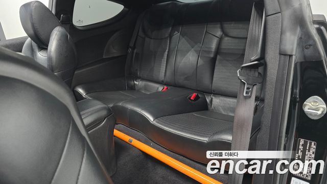 Hyundai Genesis 2012 — photo 11