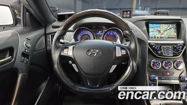 Hyundai Genesis 2012 — photo 12
