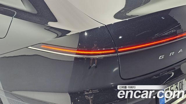 Hyundai Grandeur 2023 — photo 9