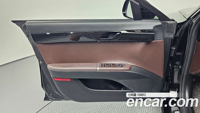 Hyundai Grandeur 2023 — photo 14