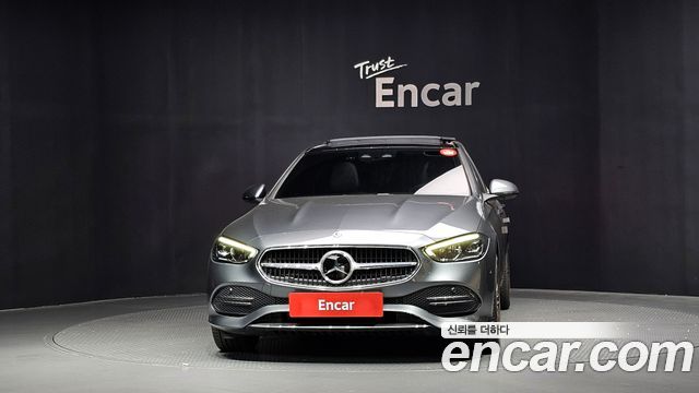 Mercedes-Benz C-Class 2022 — photo 3