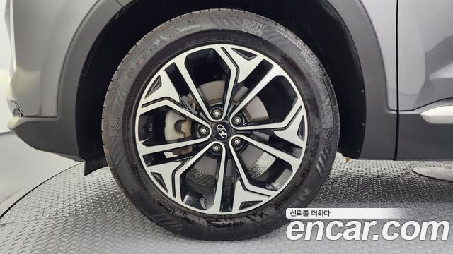 Hyundai Santafe 2019 — photo 5