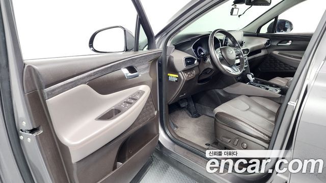 Hyundai Santafe 2019 — photo 13