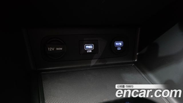 Hyundai Sonata 2023 — photo 25