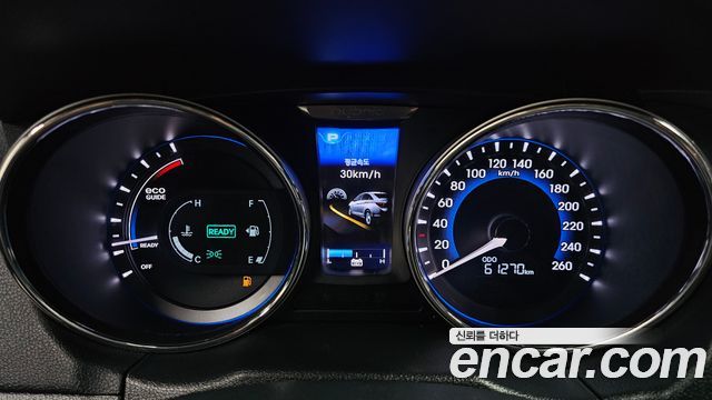 Hyundai Sonata 2012 — photo 11