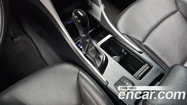 Hyundai Sonata 2012 — photo 12