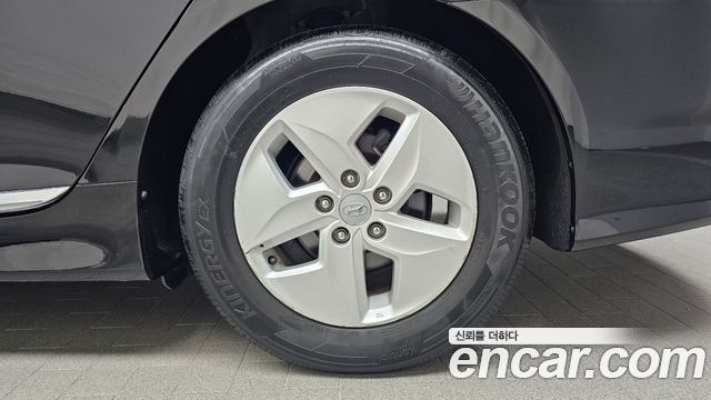 Hyundai Sonata 2012 — photo 7