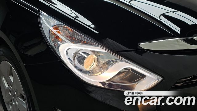 Hyundai Sonata 2012 — photo 8