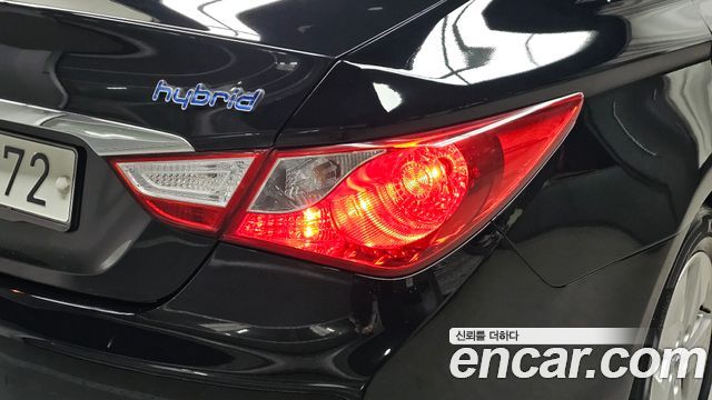 Hyundai Sonata 2012 — photo 9