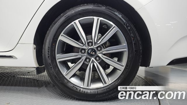 Kia K5 2020 — photo 7