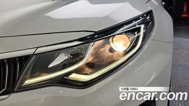 Kia K5 2020 — photo 8
