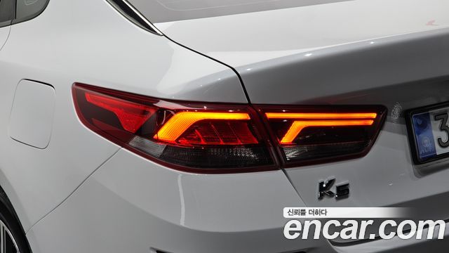 Kia K5 2020 — photo 9