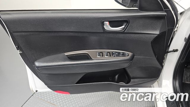 Kia K5 2020 — photo 14