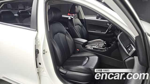 Kia K5 2020 — photo 16