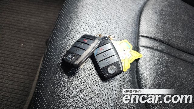 Kia K5 2020 — photo 31