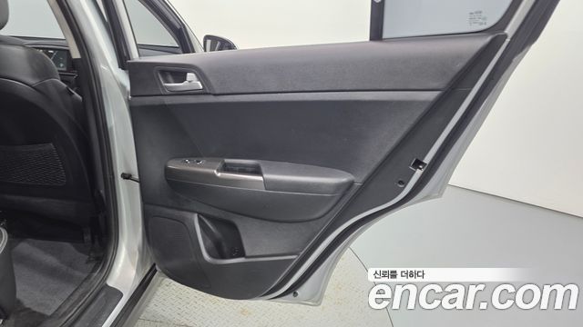 Kia Sportage 2019 — photo 15