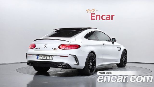 Mercedes-Benz C-Class 2018 — photo 2