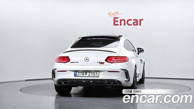 Mercedes-Benz C-Class 2018 — photo 4