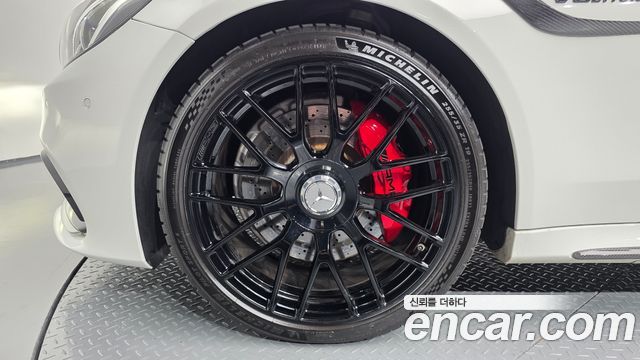 Mercedes-Benz C-Class 2018 — photo 5