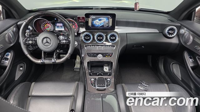 Mercedes-Benz C-Class 2018 — photo 10