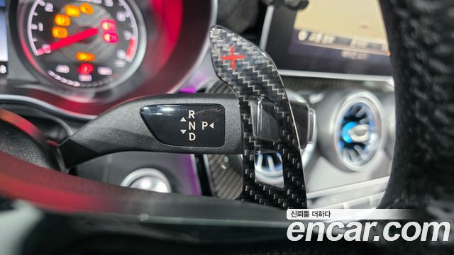 Mercedes-Benz C-Class 2018 — photo 12