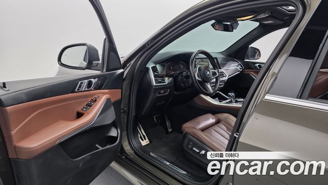 BMW X5 2022 — photo 13