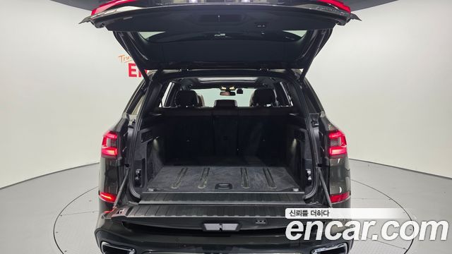 BMW X5 2022 — photo 26